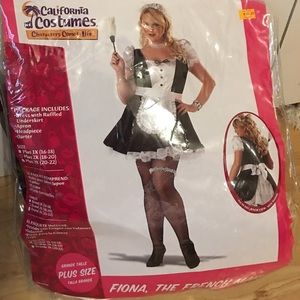 Fiona the French Maid costume